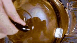 加山藥、毛豆再煮15分鐘。